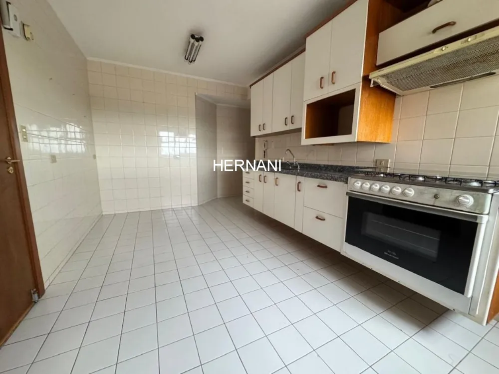 Apartamento, 3 quartos, 200 m² - Foto 4