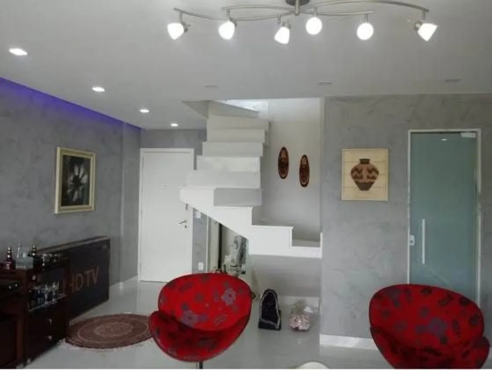 Cobertura, 3 quartos, 204 m² - Foto 3