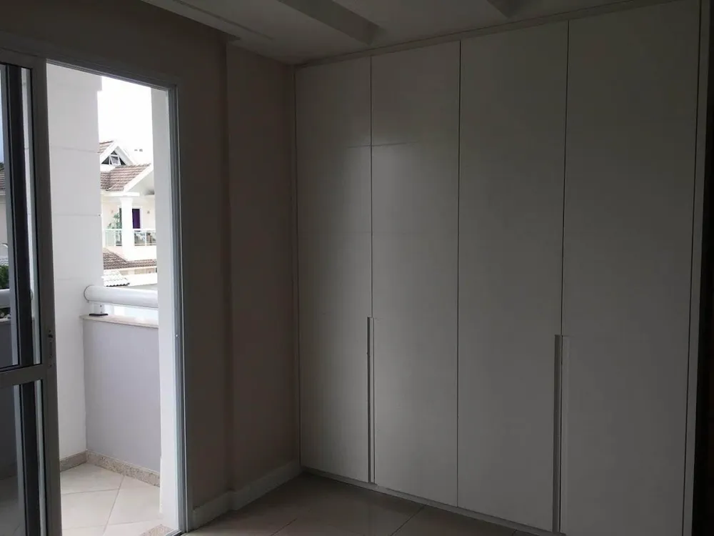 Casa, 4 quartos, 270 m² - Foto 8