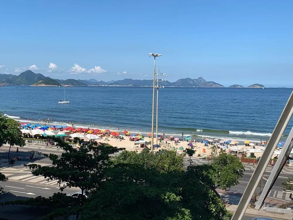 Apartamento, 3 quartos, 140 m² - Foto 2