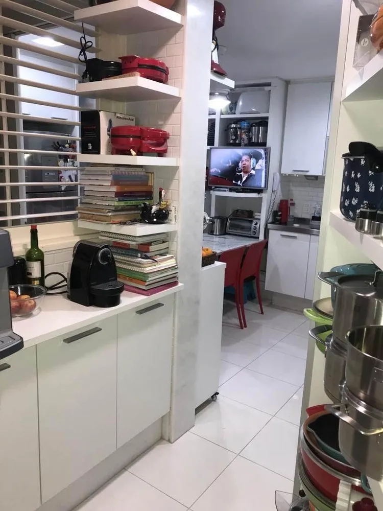 Apartamento, 3 quartos, 200 m² - Foto 34