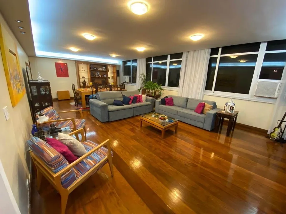 Apartamento, 3 quartos, 200 m² - Foto 1