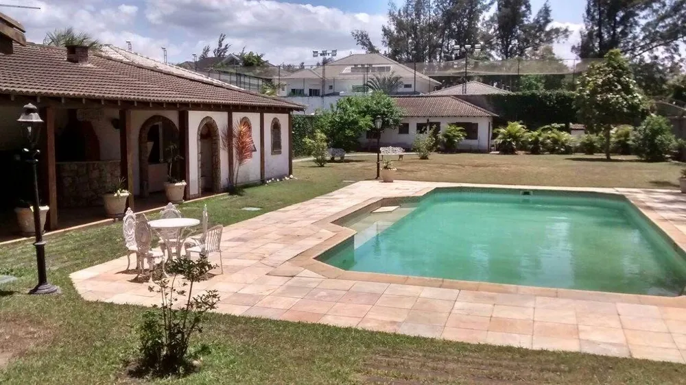 Casa, 4 quartos, 2200 m² - Foto 1