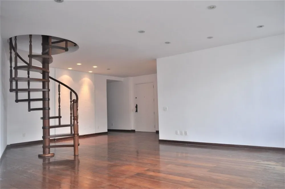 Cobertura, 3 quartos, 260 m² - Foto 3
