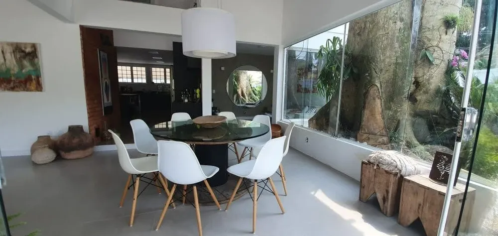 Casa, 4 quartos, 396 m² - Foto 1