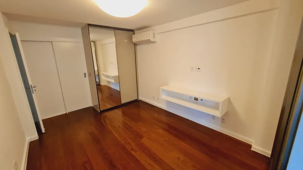 Apartamento, 3 quartos, 220 m² - Foto 22