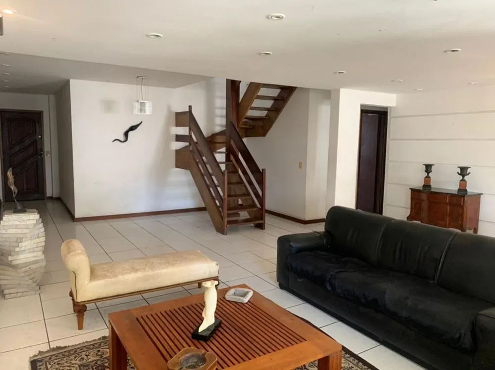 Cobertura, 3 quartos, 260 m² - Foto 4