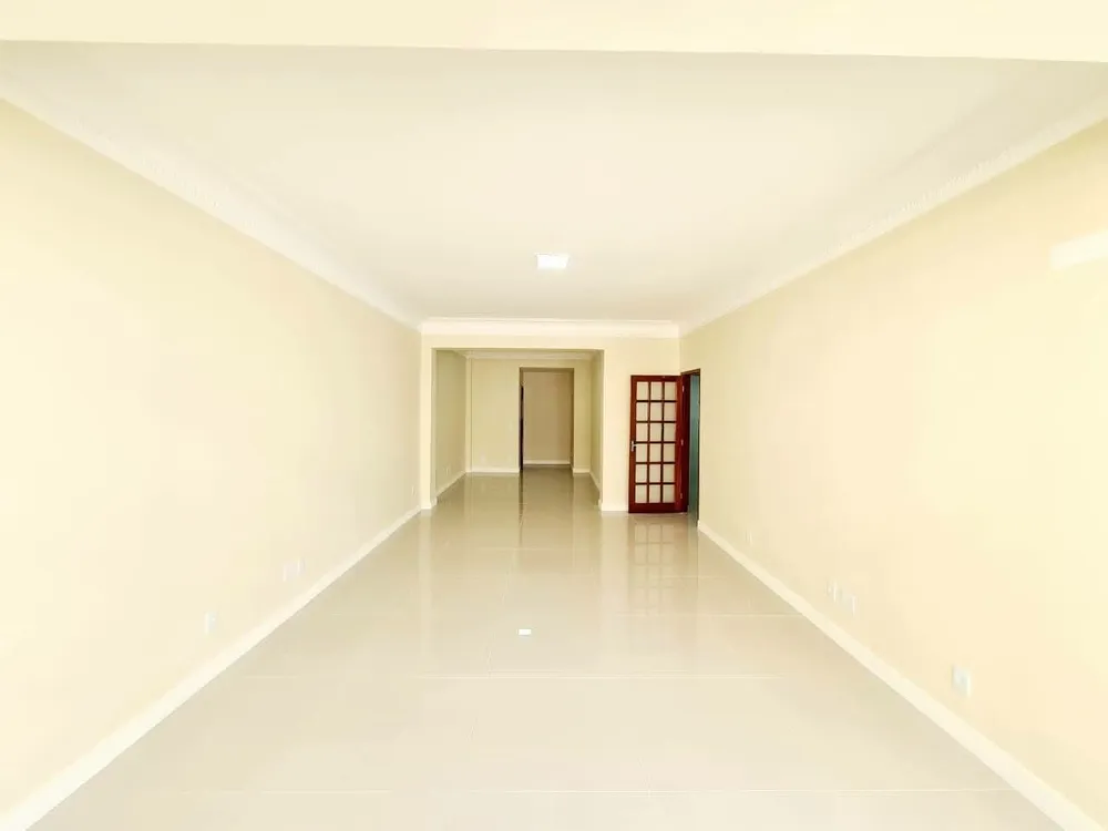 Apartamento, 3 quartos, 155 m² - Foto 1