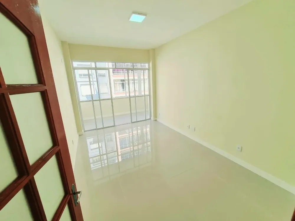 Apartamento, 3 quartos, 155 m² - Foto 2