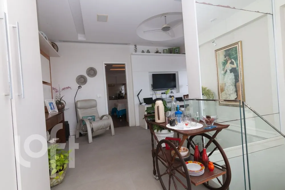 Cobertura, 3 quartos, 240 m² - Foto 9