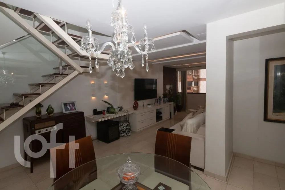 Cobertura, 3 quartos, 240 m² - Foto 4