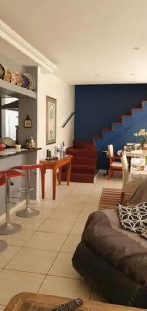 Cobertura, 3 quartos, 240 m² - Foto 1