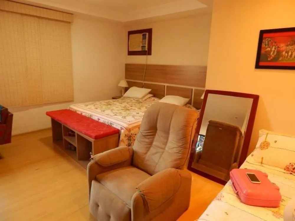 Casa, 3 quartos, 317 m² - Foto 10