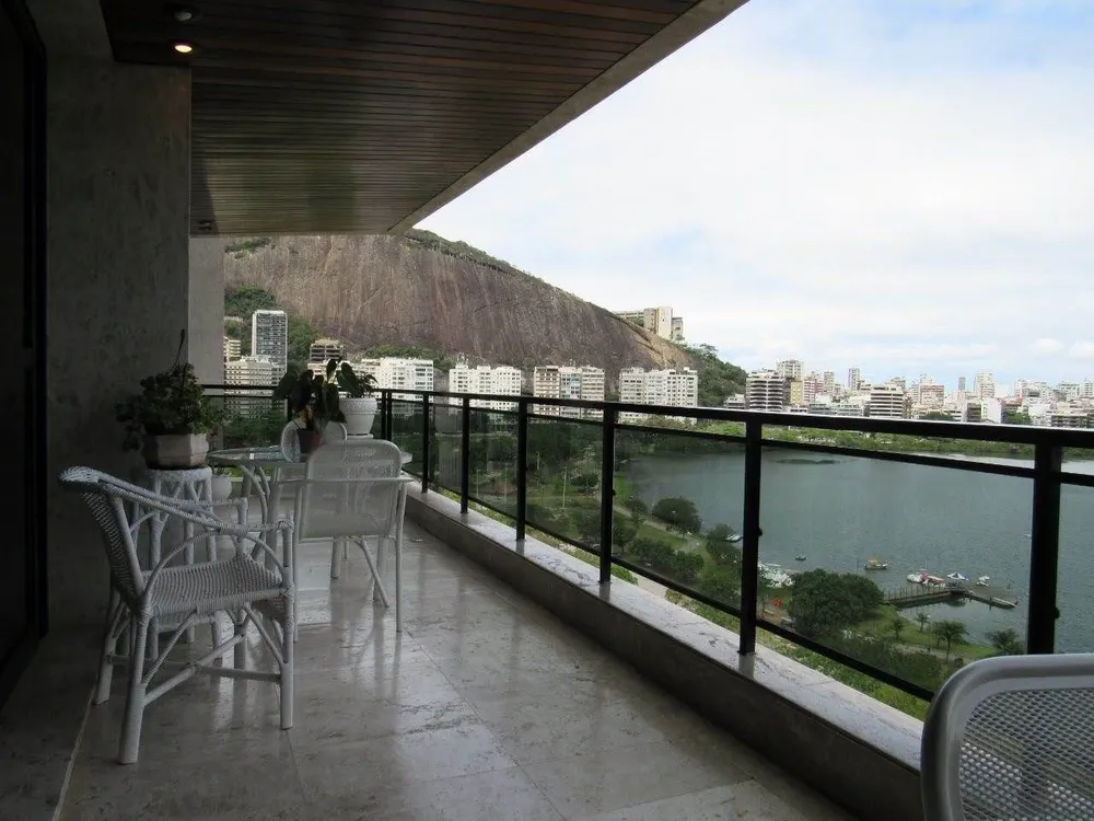 Apartamento, 4 quartos, 250 m² - Foto 1