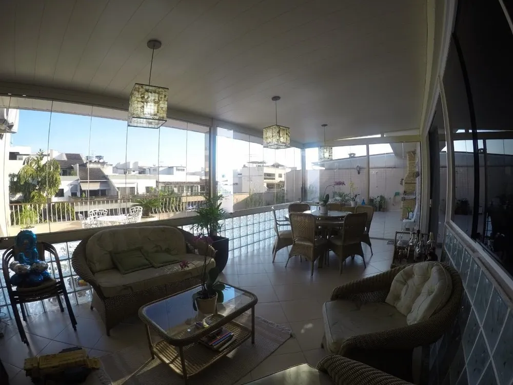 Cobertura, 3 quartos, 284 m² - Foto 4