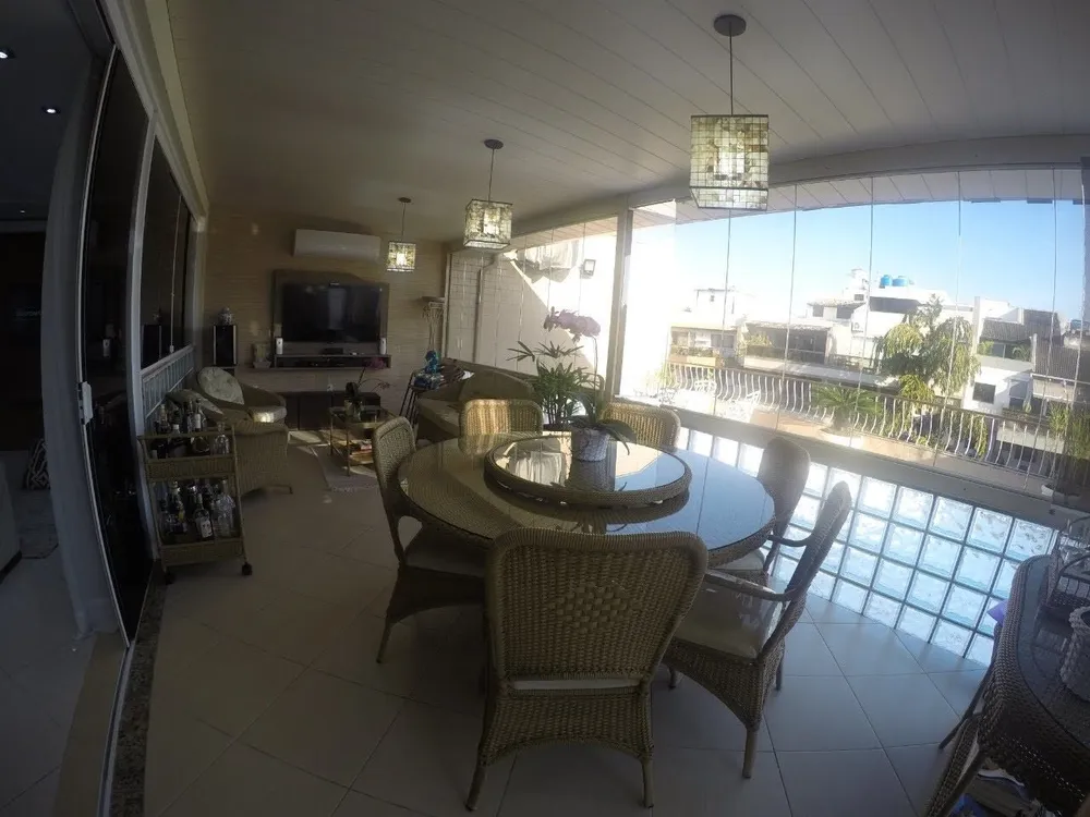 Cobertura, 3 quartos, 284 m² - Foto 3