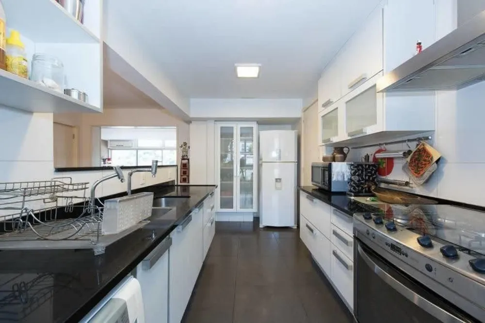 Apartamento, 3 quartos, 209 m² - Foto 12