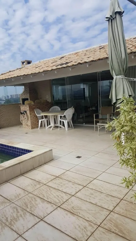 Cobertura, 3 quartos, 231 m² - Foto 9