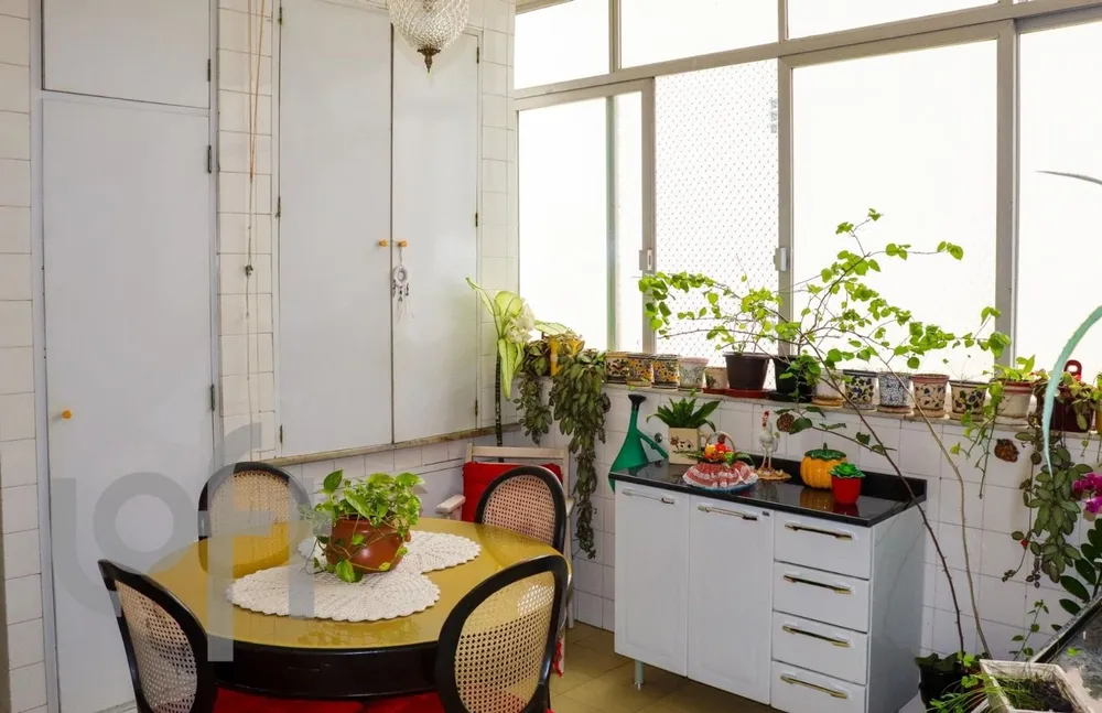 Apartamento, 4 quartos, 270 m² - Foto 13