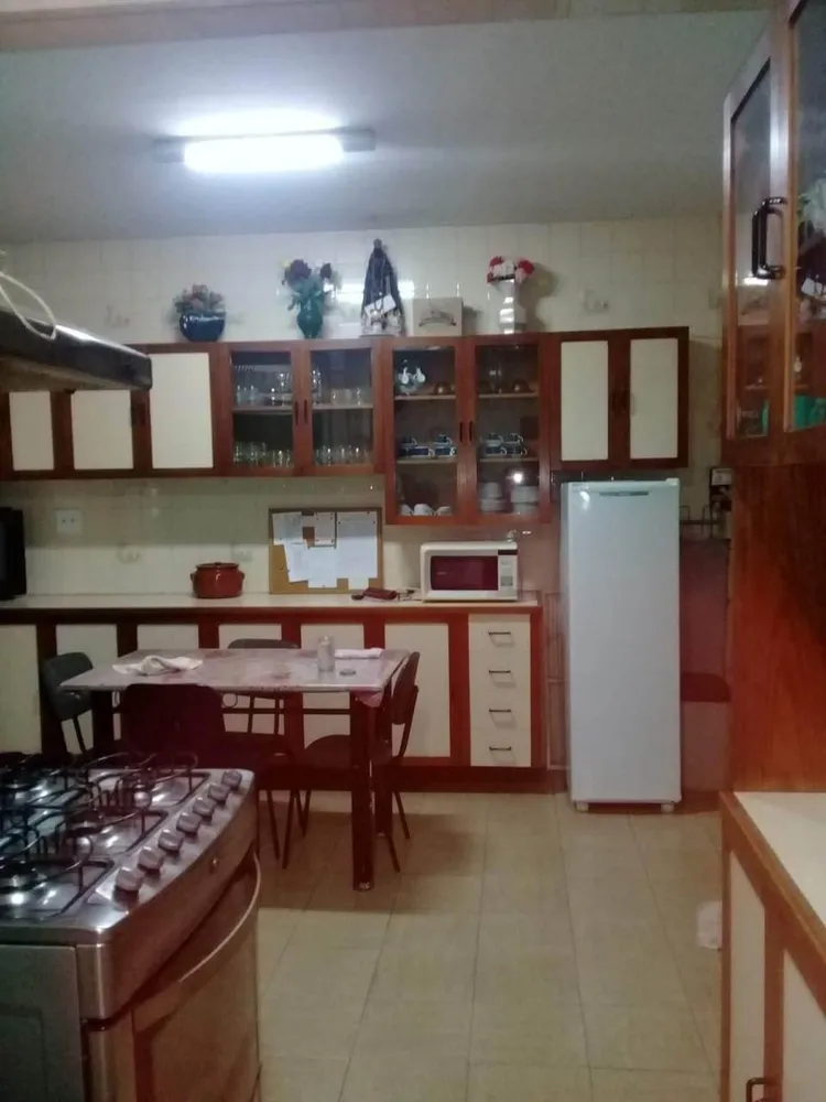 Casa, 4 quartos, 190 m² - Foto 12