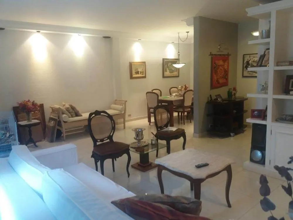 Apartamento, 4 quartos, 161 m² - Foto 1