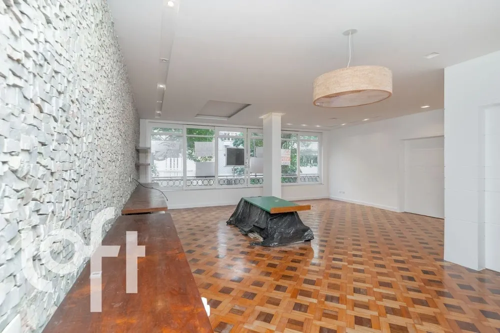 Apartamento, 4 quartos, 215 m² - Foto 1