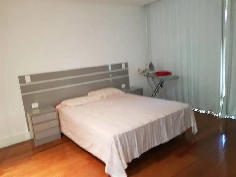 Casa, 4 quartos, 975 m² - Foto 21