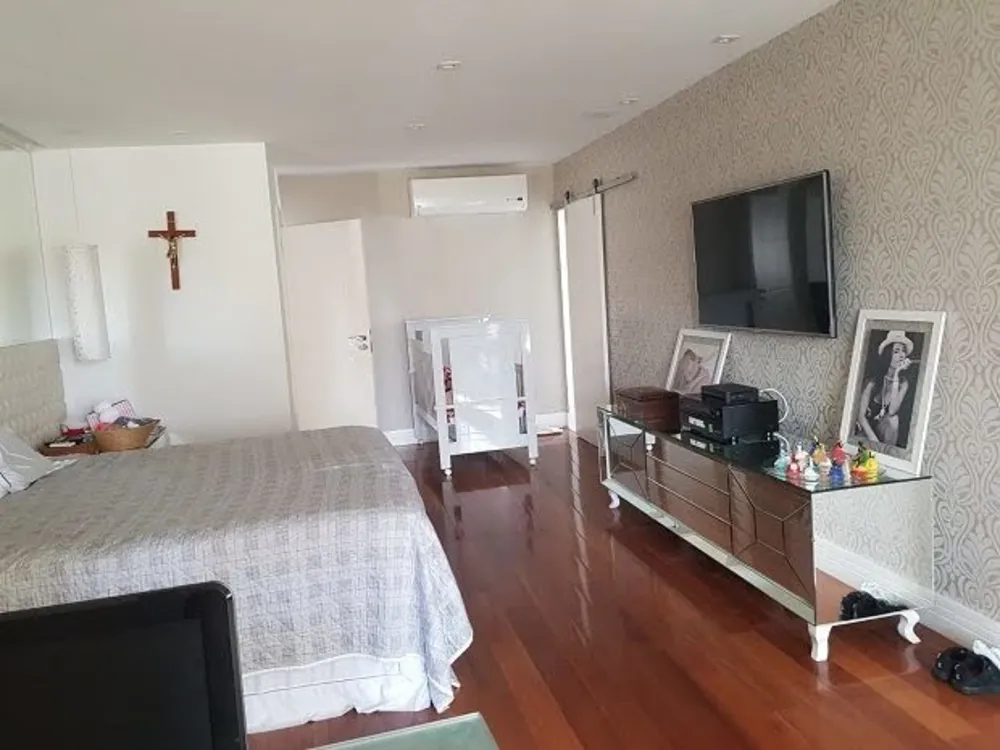 Casa, 4 quartos, 975 m² - Foto 19