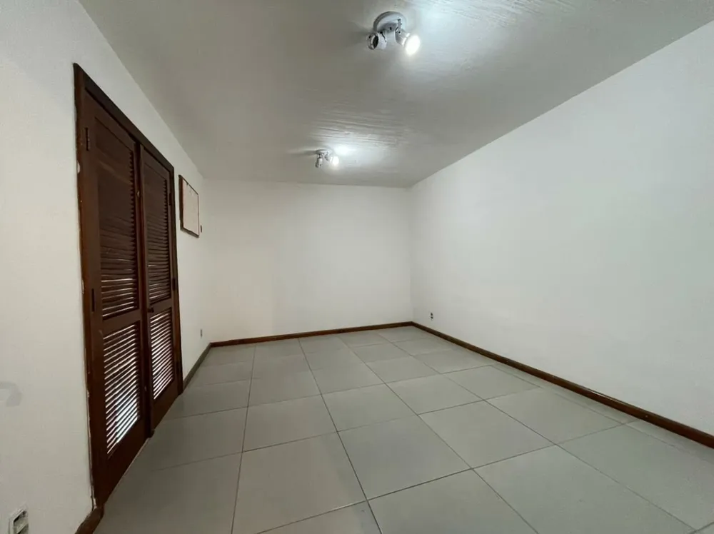 Cobertura, 4 quartos, 242 m² - Foto 18