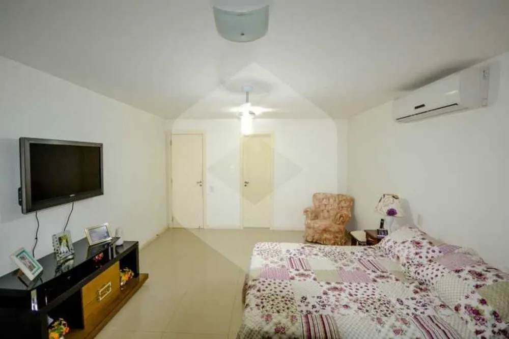 Casa, 4 quartos, 603 m² - Foto 4