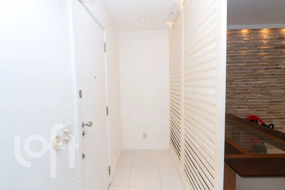 Apartamento, 3 quartos, 161 m² - Foto 2