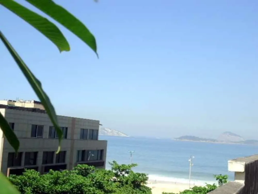 Cobertura, 3 quartos, 250 m² - Foto 1