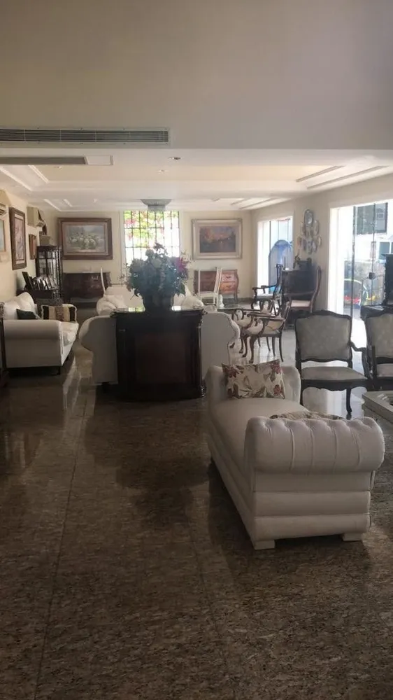 Casa, 10 quartos, 2208 m² - Foto 2