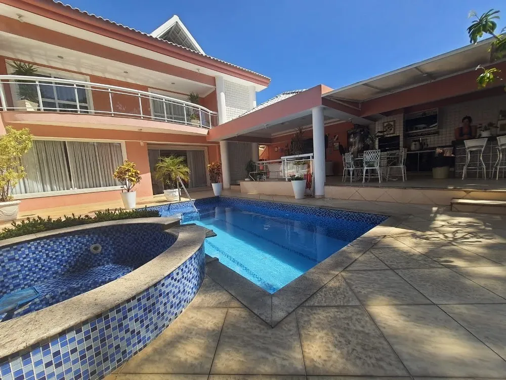 Casa, 4 quartos, 553 m² - Foto 1