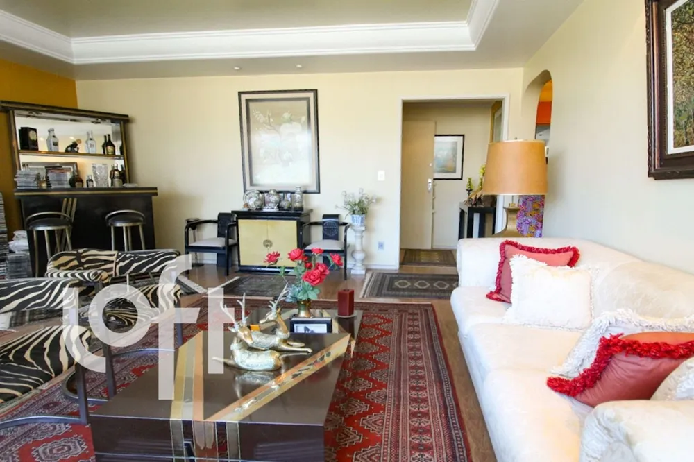 Apartamento, 3 quartos, 160 m² - Foto 1