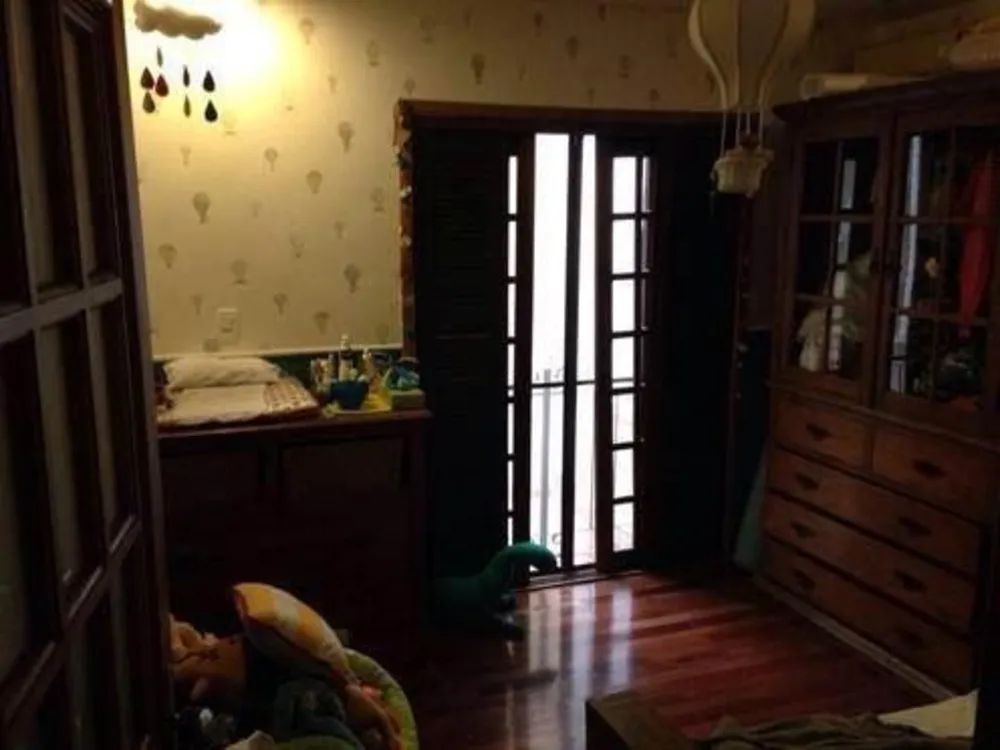 Casa, 4 quartos, 250 m² - Foto 9
