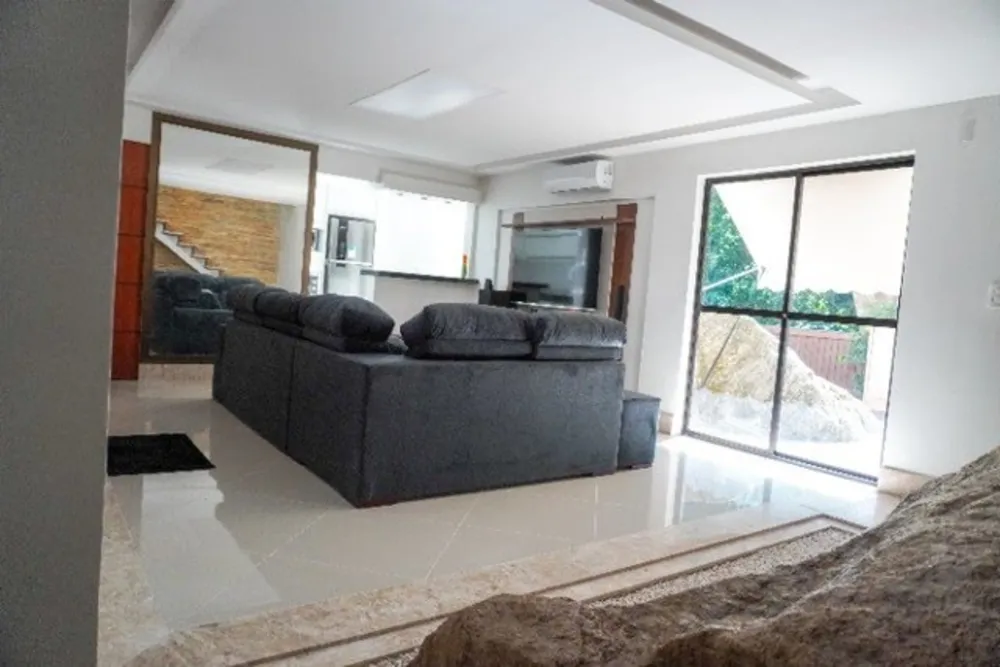 Casa, 4 quartos, 220 m² - Foto 17