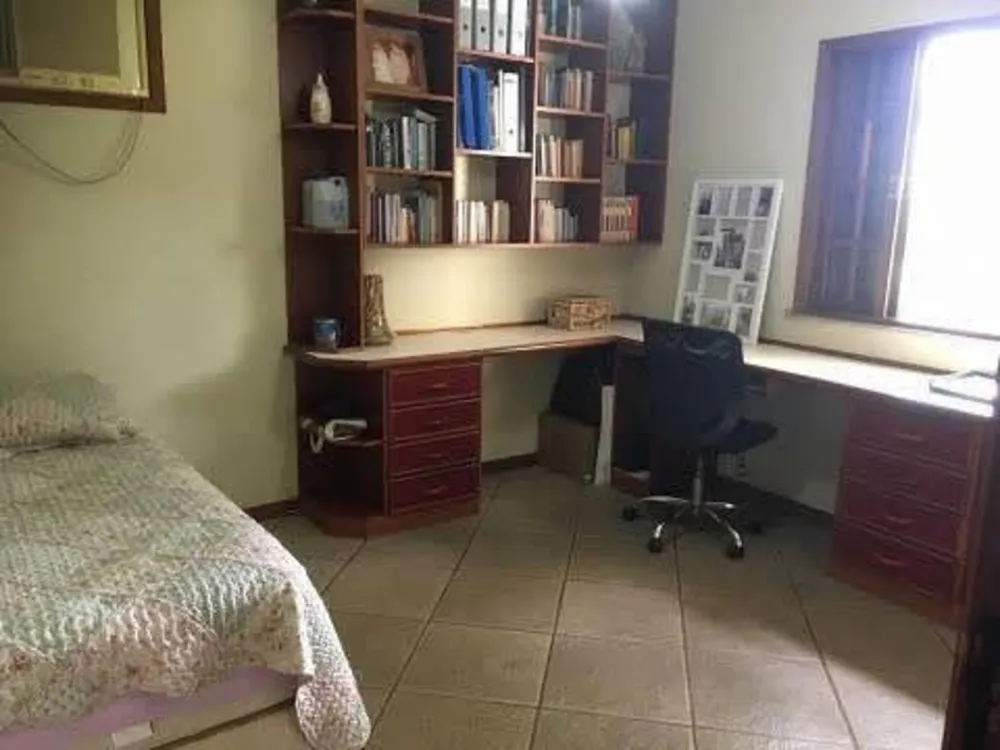 Casa, 4 quartos, 350 m² - Foto 10