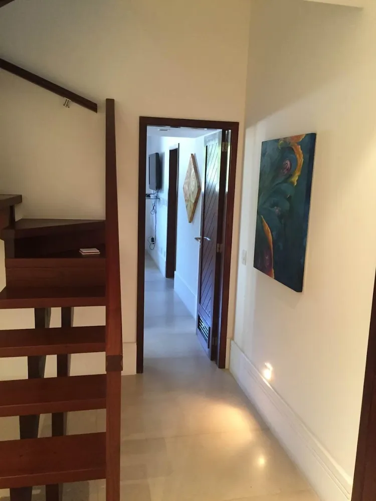 Casa, 6 quartos, 1500 m² - Foto 2