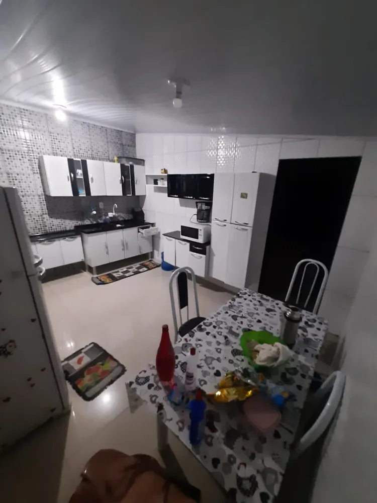 Casa, 3 quartos, 200 m² - Foto 6