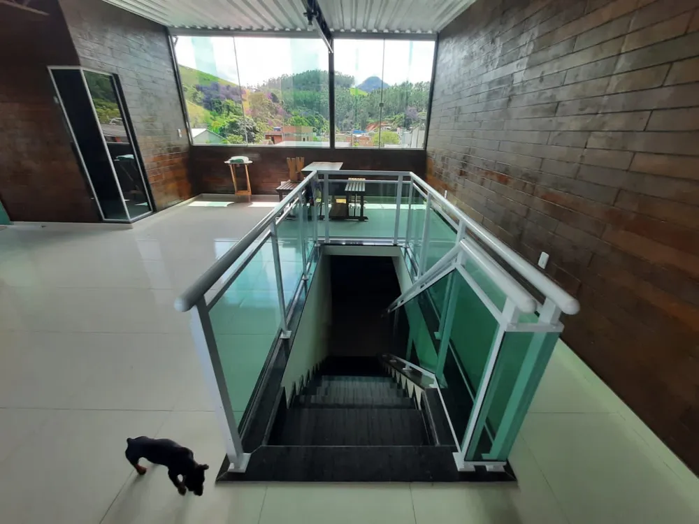 Casa, 3 quartos, 200 m² - Foto 1