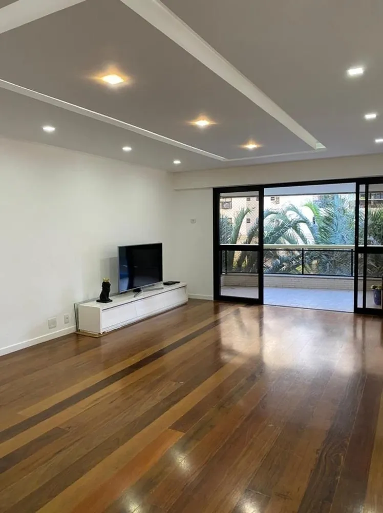 Apartamento, 3 quartos, 150 m² - Foto 1