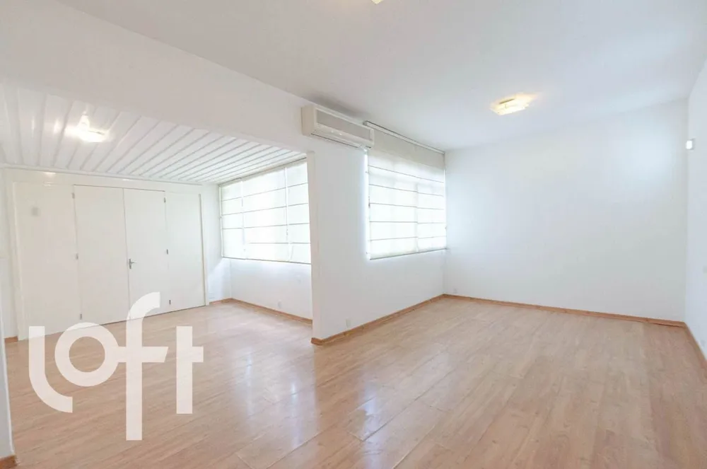 Apartamento, 3 quartos, 140 m² - Foto 1