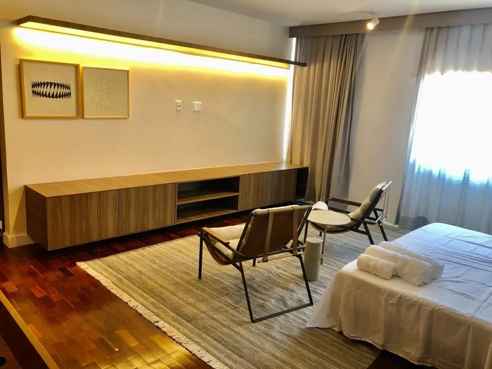 Apartamento, 3 quartos, 246 m² - Foto 2