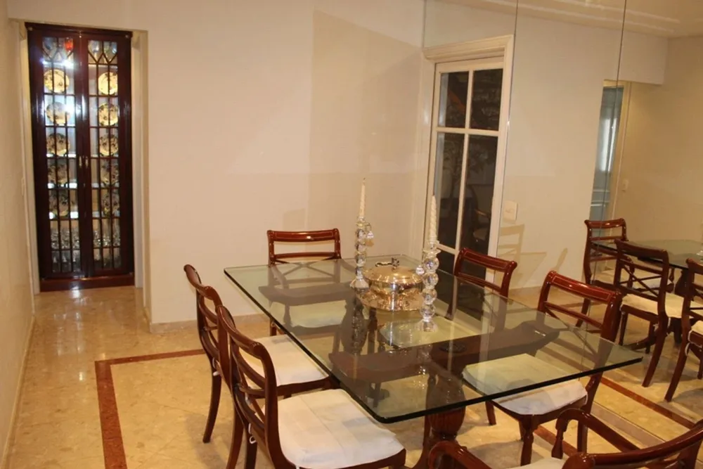 Apartamento, 4 quartos, 233 m² - Foto 1