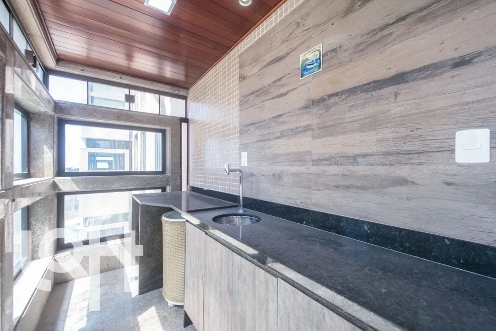 Apartamento, 4 quartos, 215 m² - Foto 7
