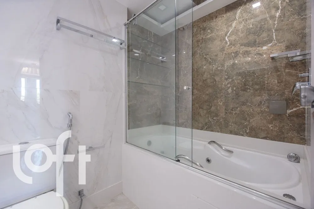 Apartamento, 4 quartos, 215 m² - Foto 28