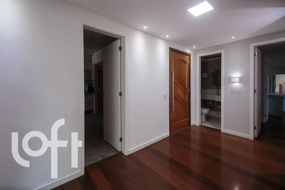 Apartamento, 4 quartos, 215 m² - Foto 2