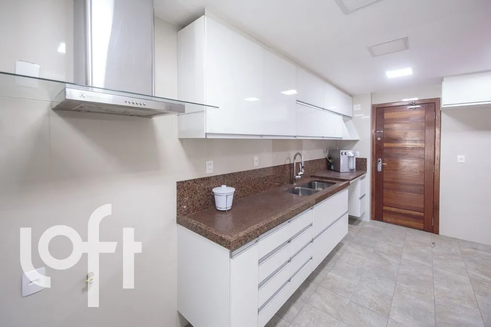 Apartamento, 4 quartos, 215 m² - Foto 12