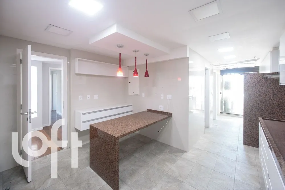Apartamento, 4 quartos, 215 m² - Foto 11
